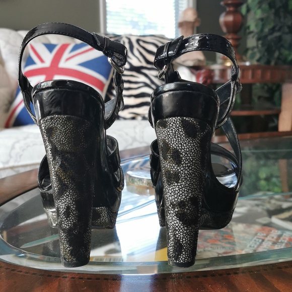 INC shoes - Picture 3 of 5